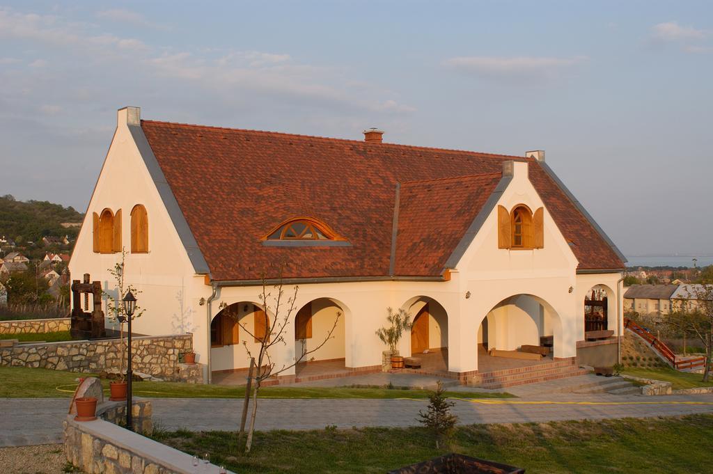Figula Vendégház Balatonfüred Exterior foto